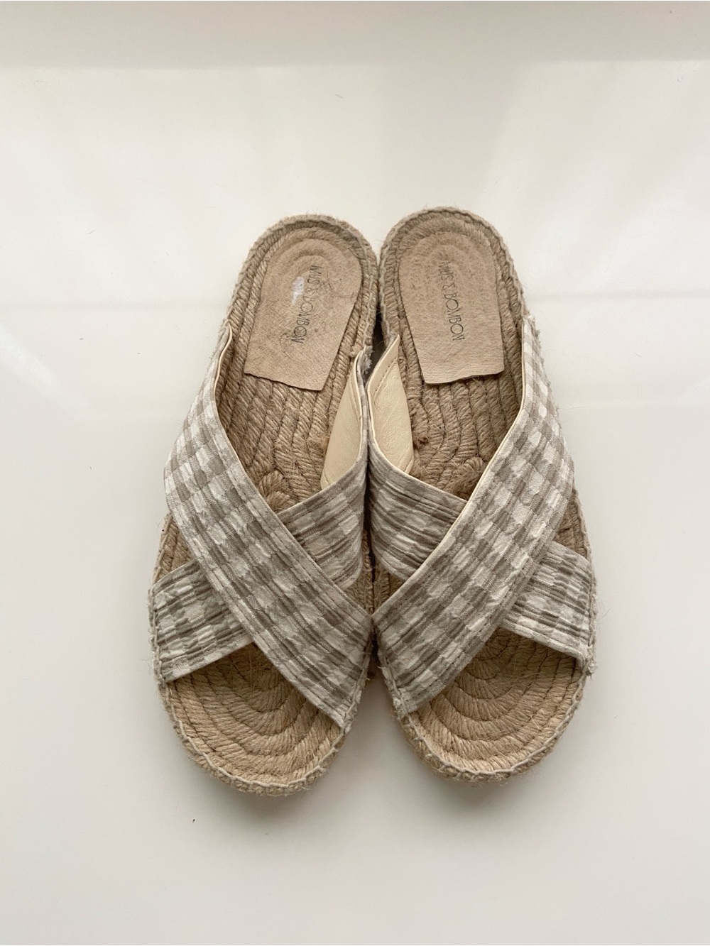 Neutral Plaid Crossband Espadrille Sandals - Beige